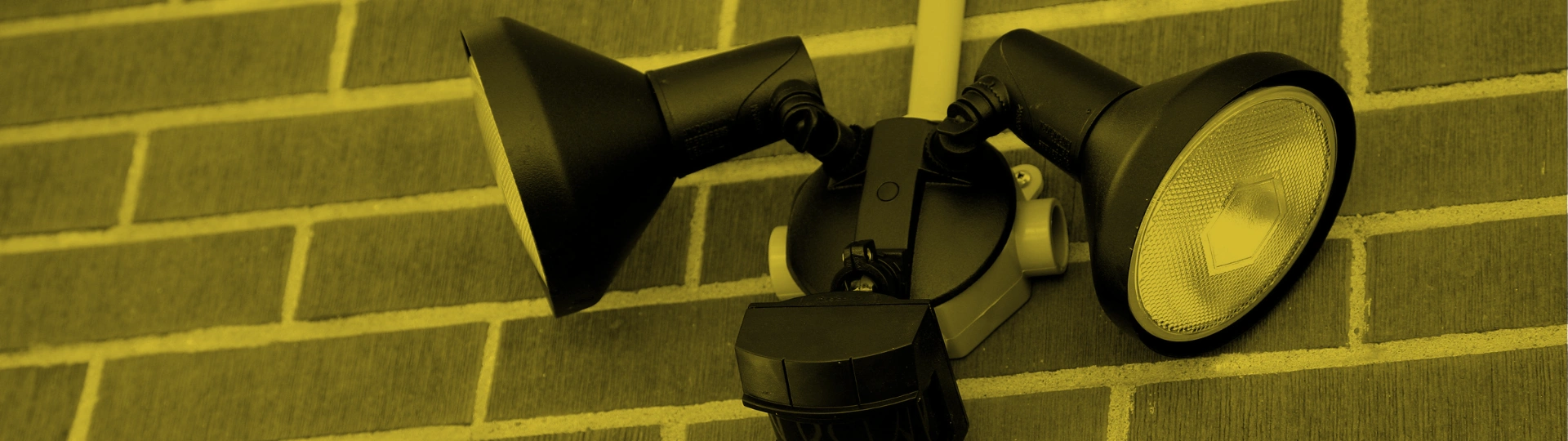 breadcrumb security lighting